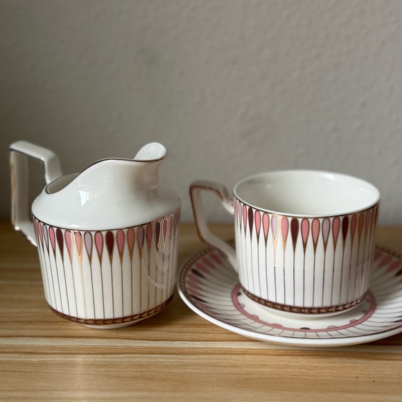 Grace Teaware Other - Grace teawear - taupe mauve blush teardrop design tea cup saucer and creamer